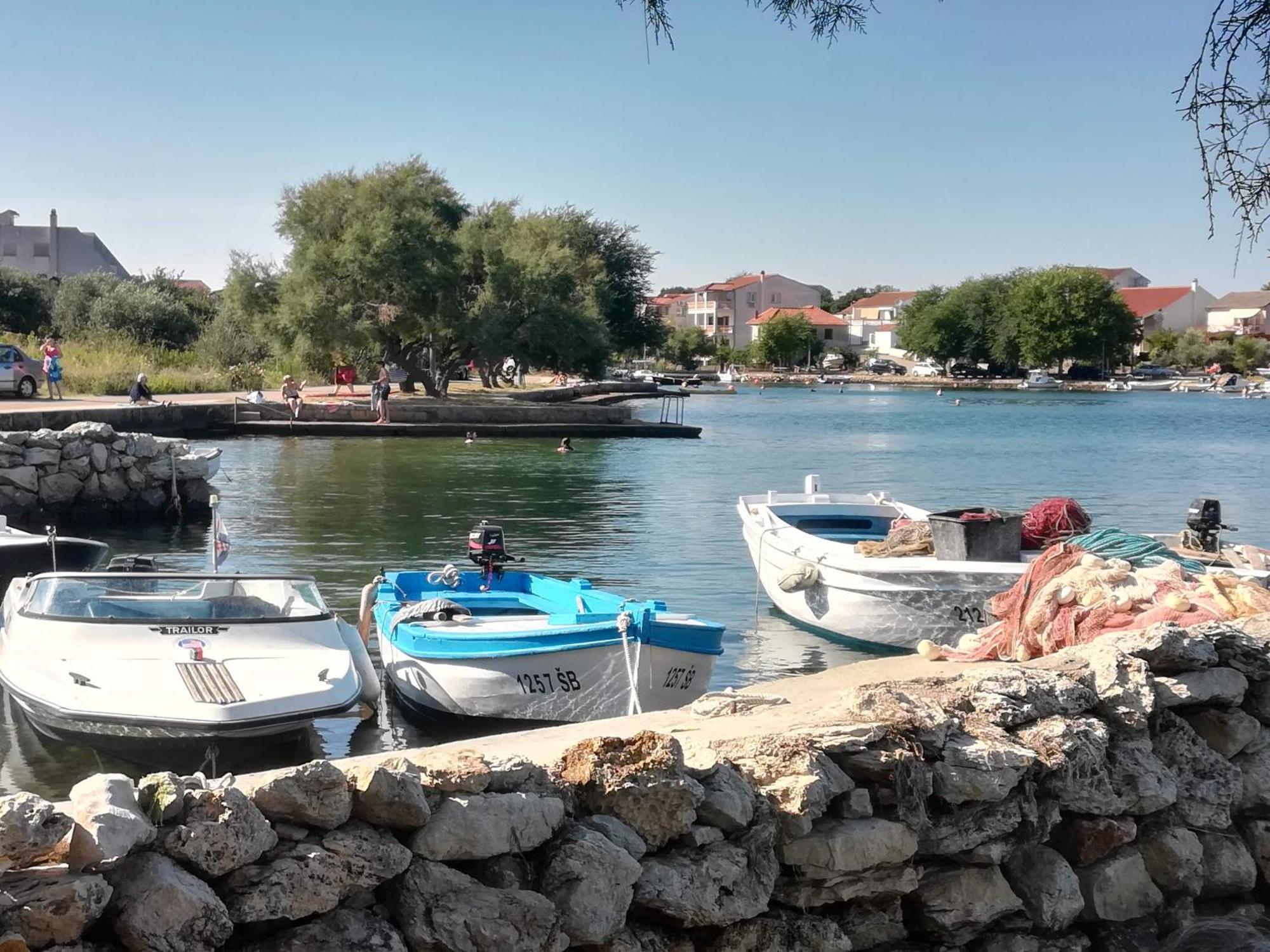 Raslina Sun Apartment Dış mekan fotoğraf